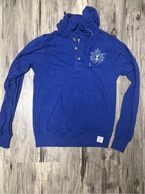Cape Cod Cuffys Lighthouse Buttoned Sweatshirt